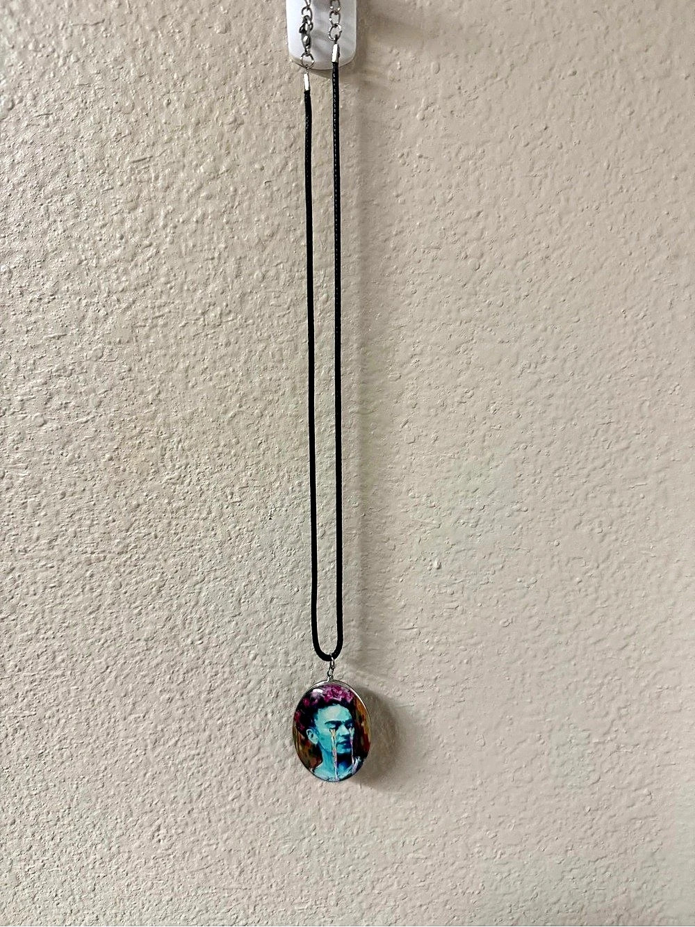Art Pendant Necklace in Black & Multicolor